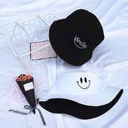 Black and white reversible bucket hat fisherman hats with smiley face design for men and women summer sunshade